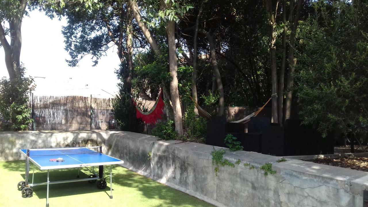 Au Vieux Lavoir Avec Parking Prive, Jardin , Climatisation, A 500 M De La Cite Carcassonne Eksteriør bilde