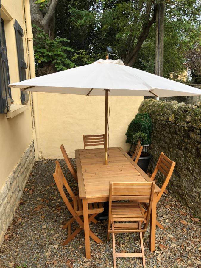 Au Vieux Lavoir Avec Parking Prive, Jardin , Climatisation, A 500 M De La Cite Carcassonne Eksteriør bilde