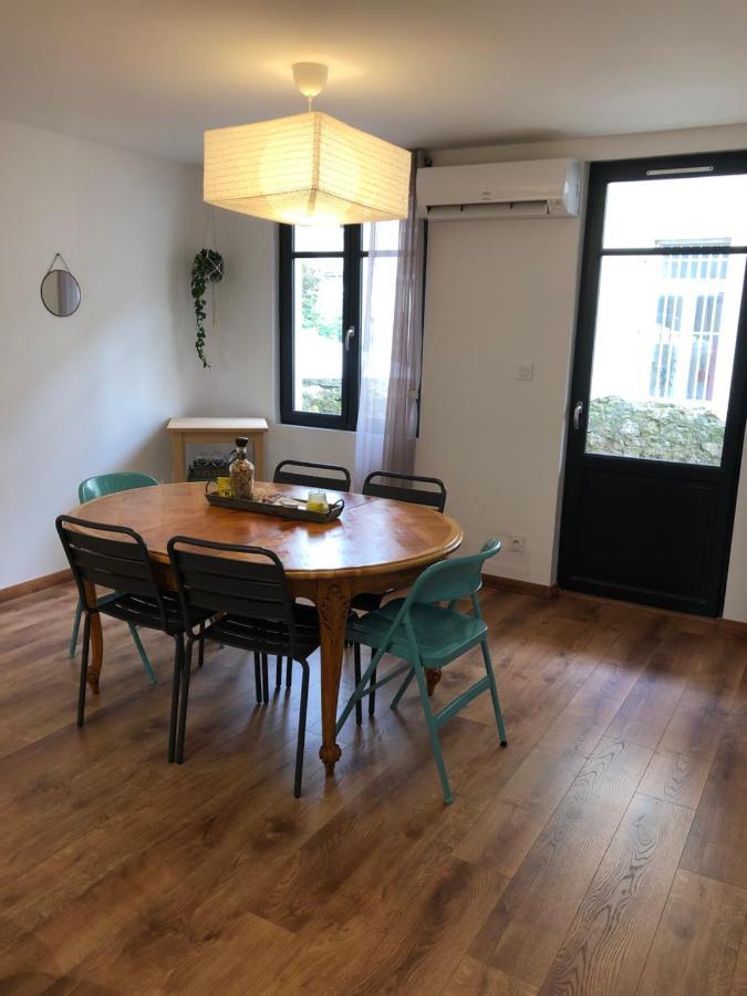 Au Vieux Lavoir Avec Parking Prive, Jardin , Climatisation, A 500 M De La Cite Carcassonne Eksteriør bilde